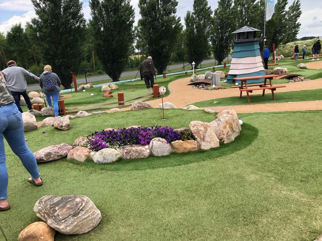 Family Fairway Adventure Golf