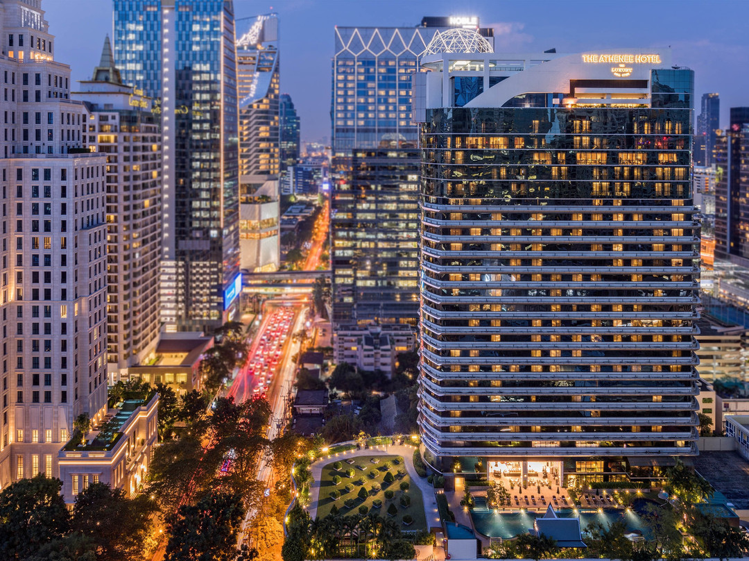 曼谷雅典娜豪华精选酒店主图