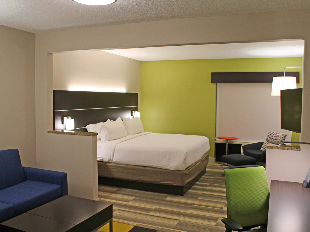 Holiday Inn Express & Suites Cape Girardeau I-55 By IHG主图