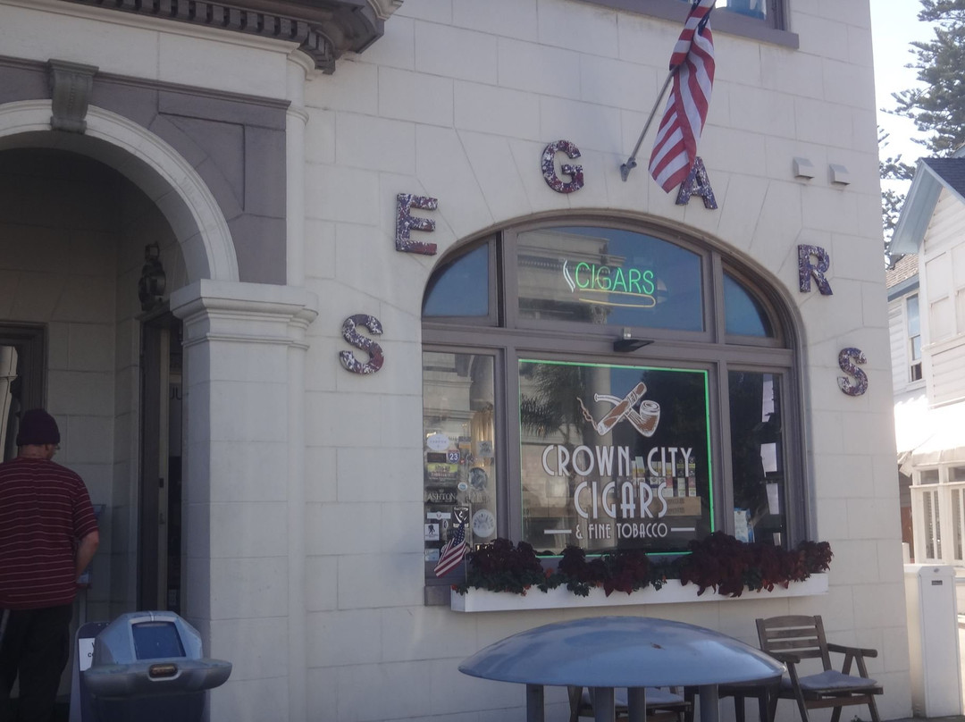 Crown City Cigars-科罗纳多必去景点