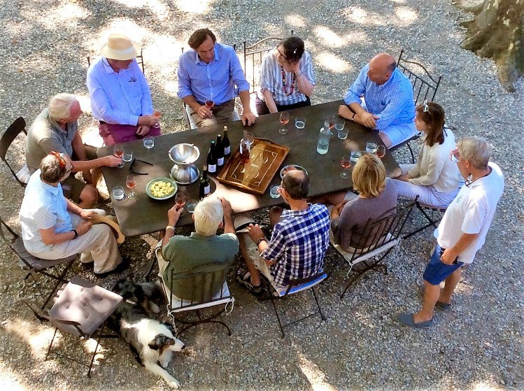Private Wine Tasting Tours - Visites privées du domaine et dégustation-Cairanne必去景点