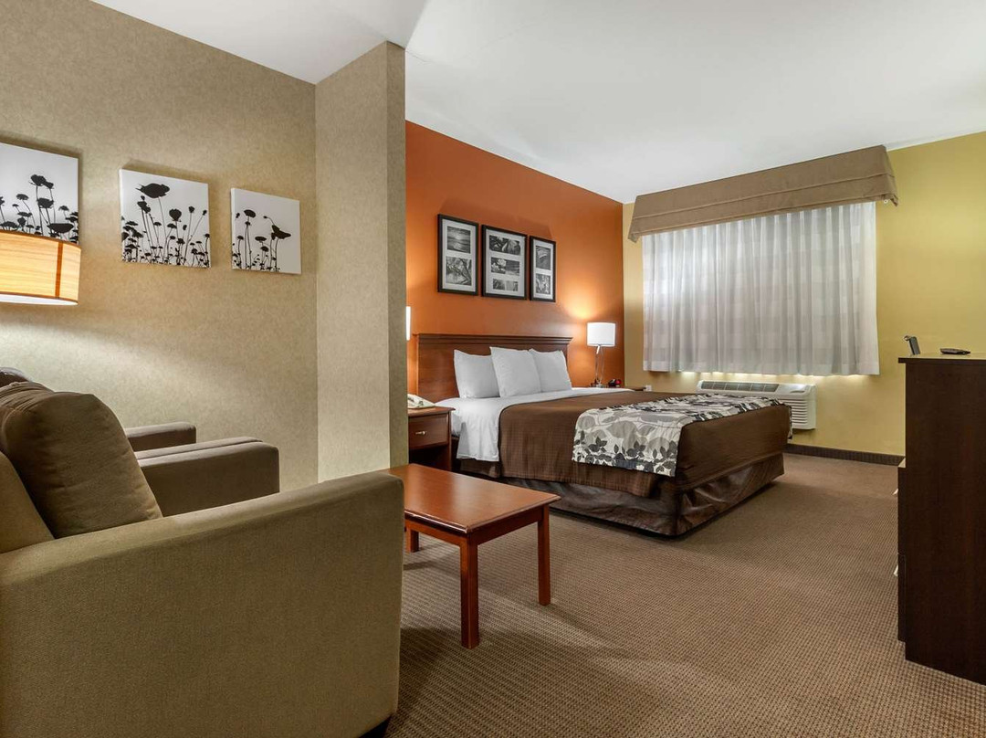 Sleep Inn & Suites Hays I-70主图