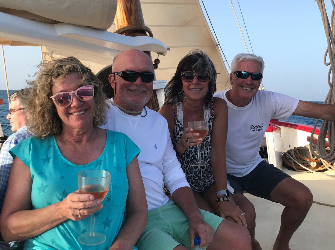 Tradition Sailing Charters-The Valley必去景点