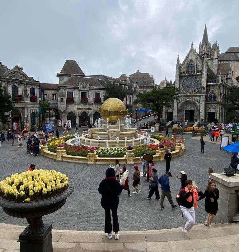 Vietnam Locals Travel & Transport景点图片