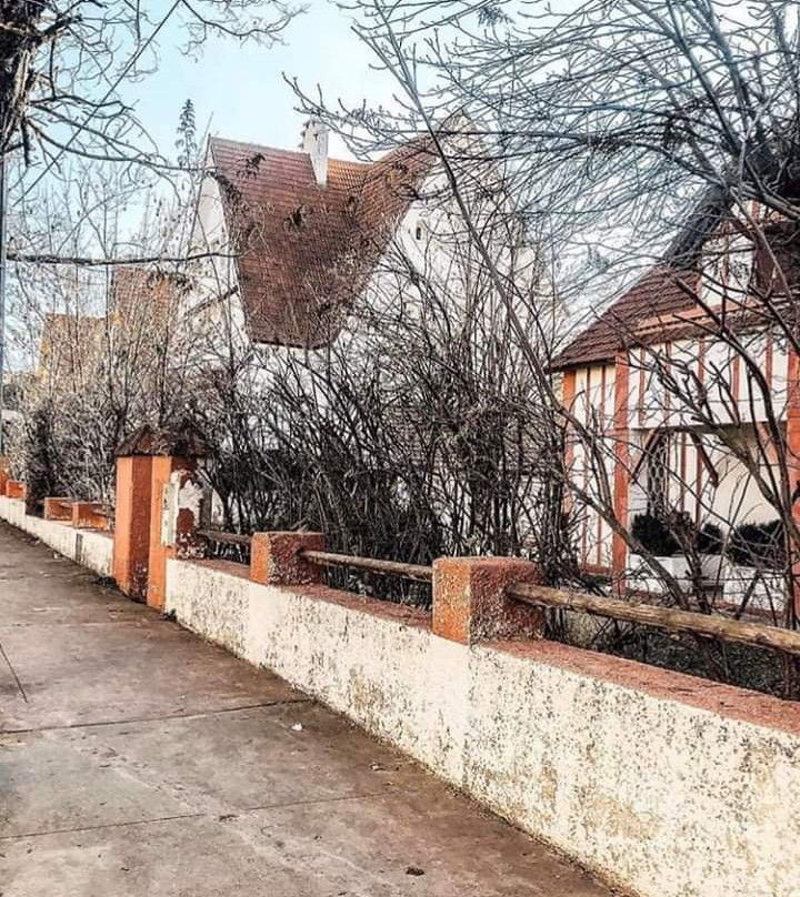 L'empreinte d'Ifrane主图