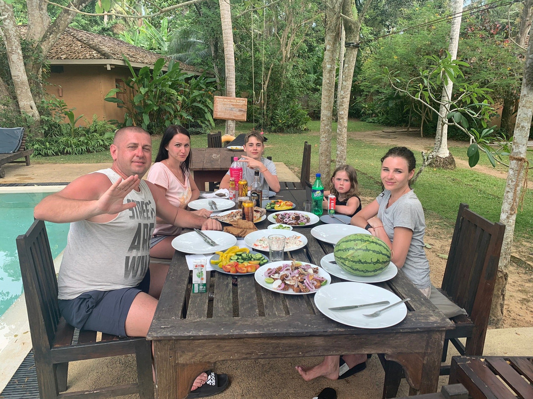 提萨拉别墅酒店主图