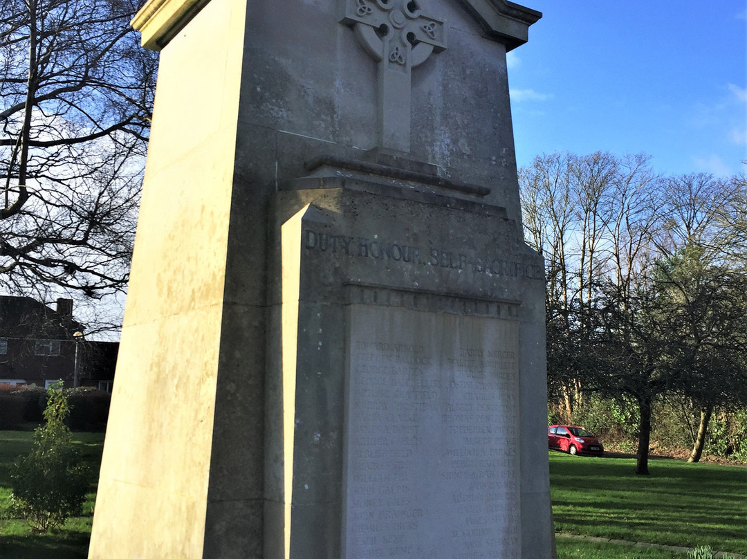 Pembury War Memorial景点图片