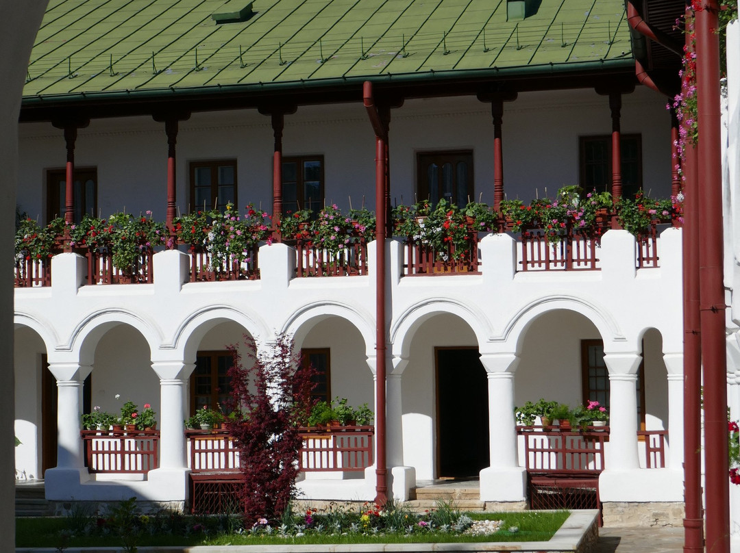 Sihla Monastery-Agapia必去景点