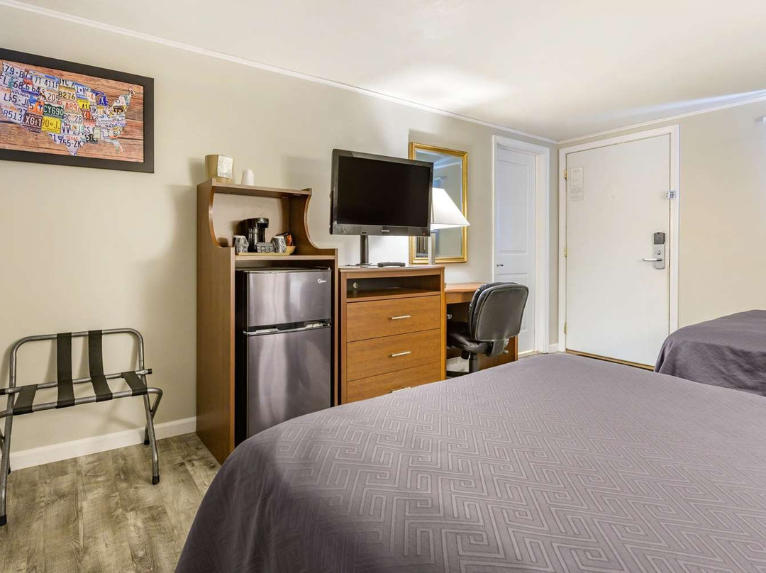 Econo Lodge Bellefonte I-99主图