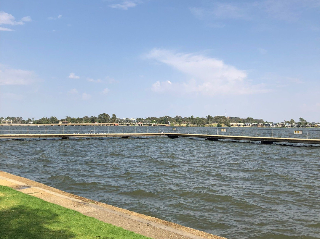 Lake Mulwala Swimming Pool-Yarrawonga必去景点