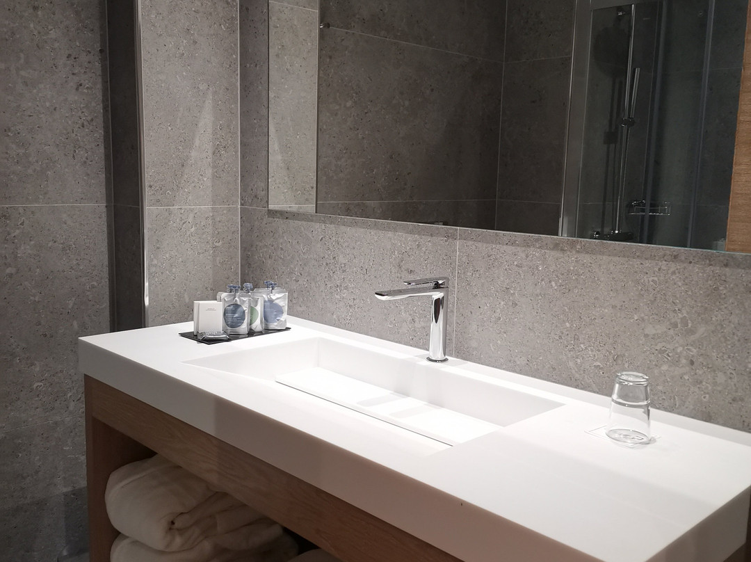 Porto Palace Hotel Thessaloniki主图