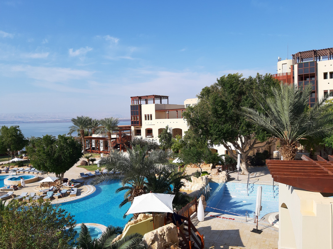 约旦峡谷万豪度假水疗酒店 主图