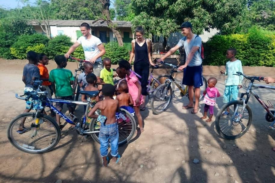 Action Bike Tours And Safaris-李文斯顿必去景点