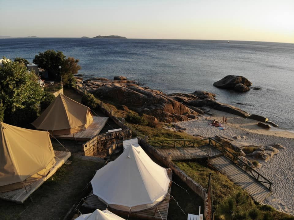 Camping & Glamping Muineira