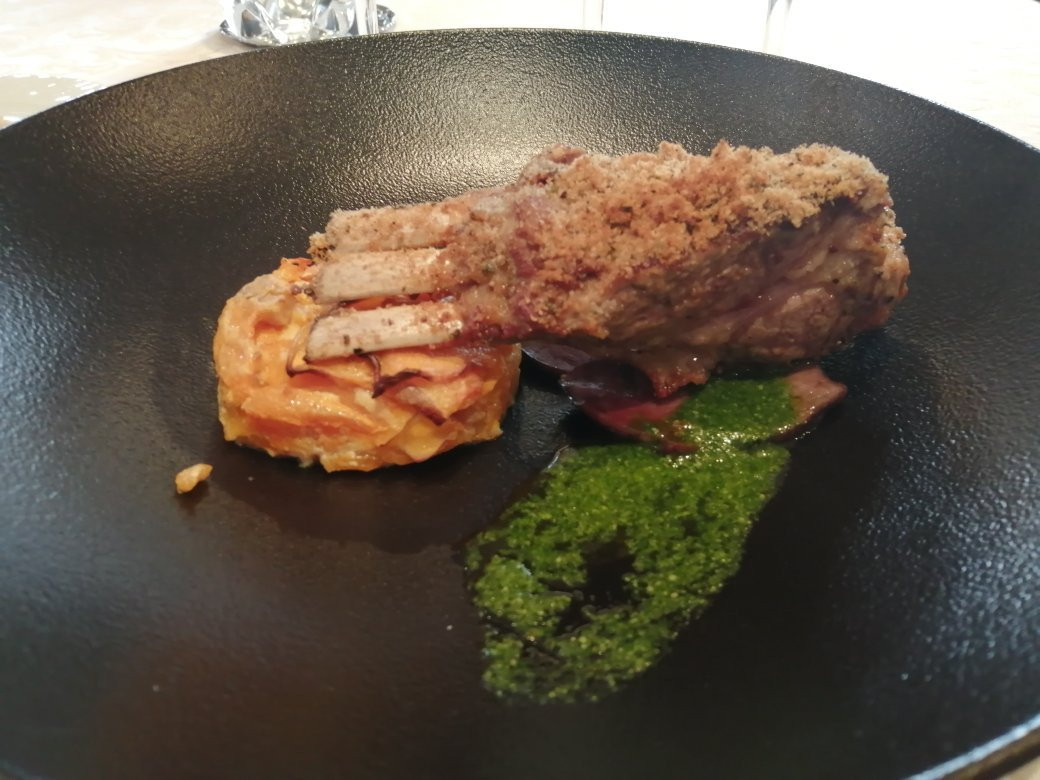 Le Fer à Cheval主图