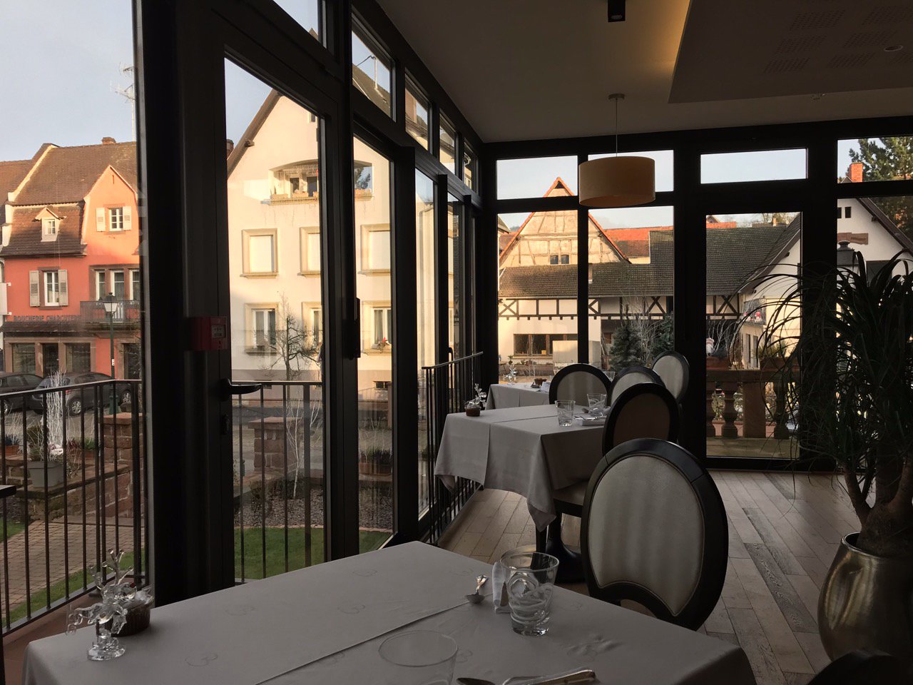 Auberge du Cheval Blanc-餐饮