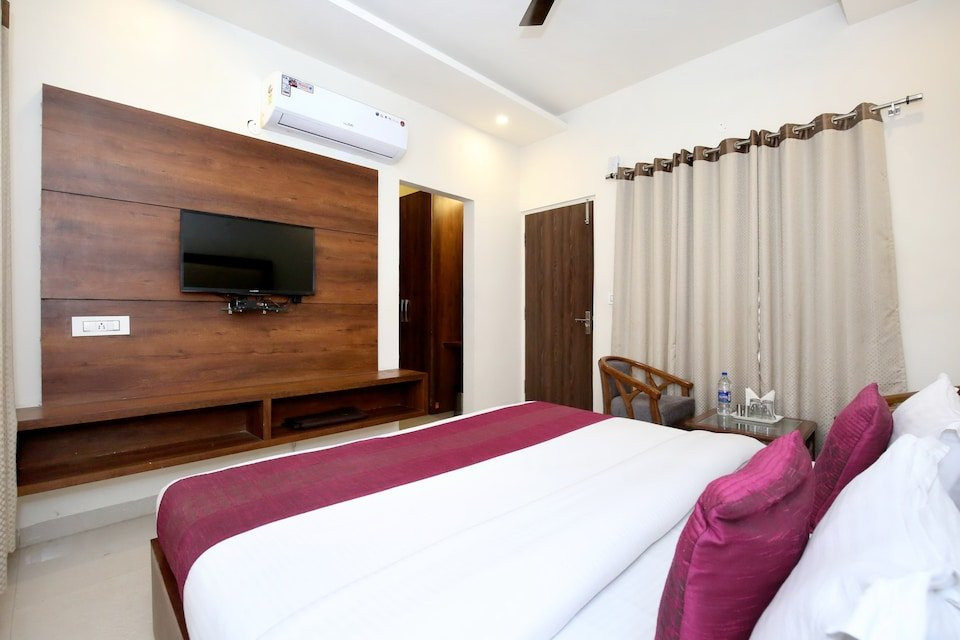 OYO 8954 Hotel Joy主图