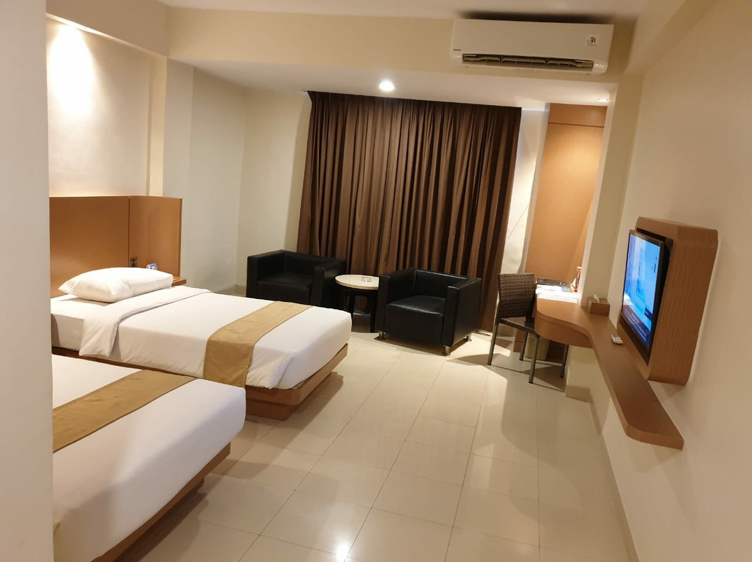 杜迈舒适酒店主图