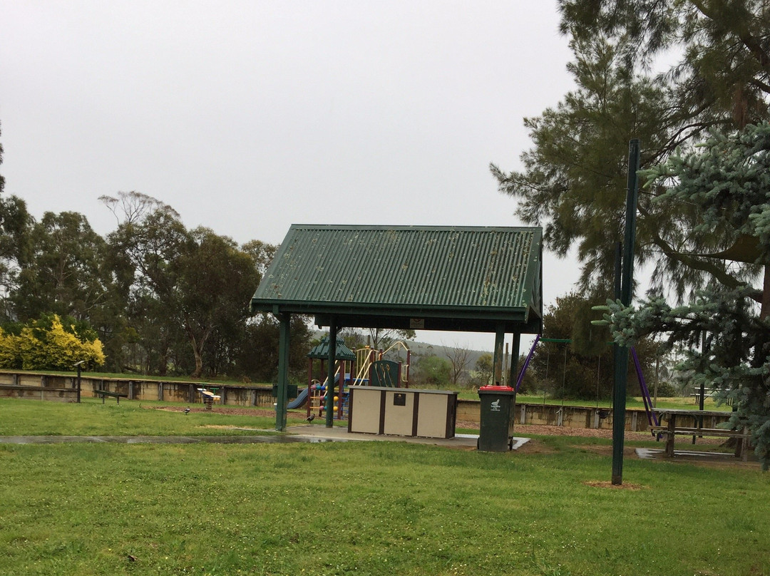 Centenary Garden-Yinnar必去景点