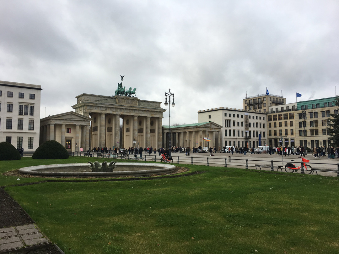 Walking Tours in Berlin-柏林必去景点