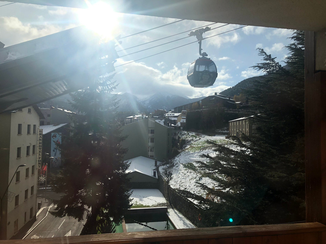 Hotel Rutllan & Spa主图