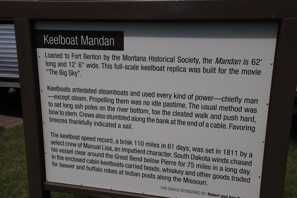 Historic Landmark District & Steamboat Levee Walk