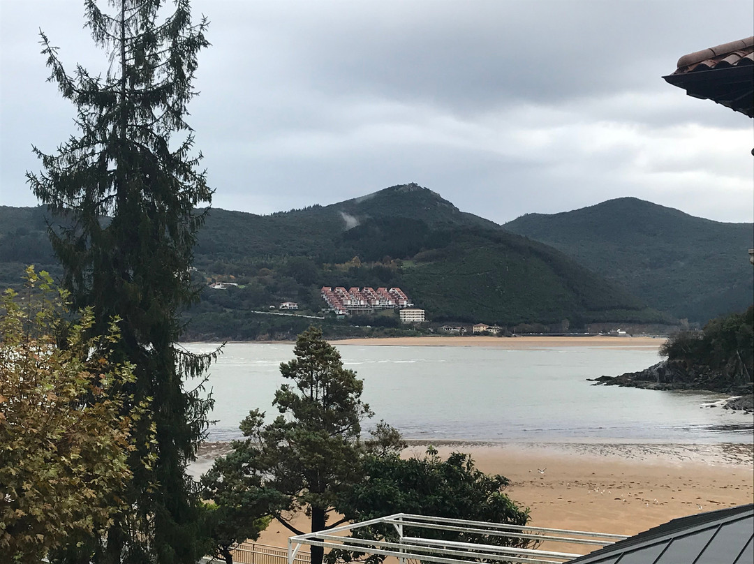 芒达卡公寓主图