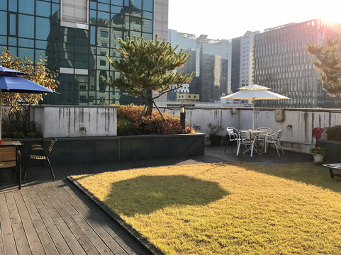 纳法尔酒店主图