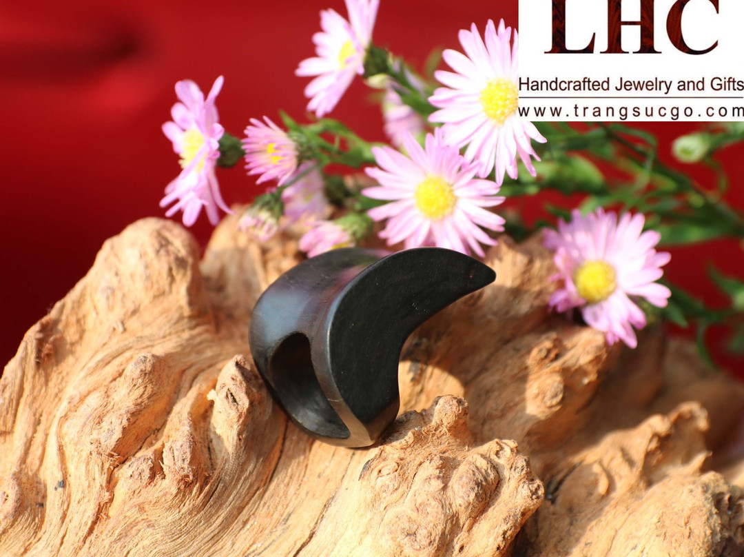 LHC Wooden Handcrafted Jewelry and Gifts景点图片