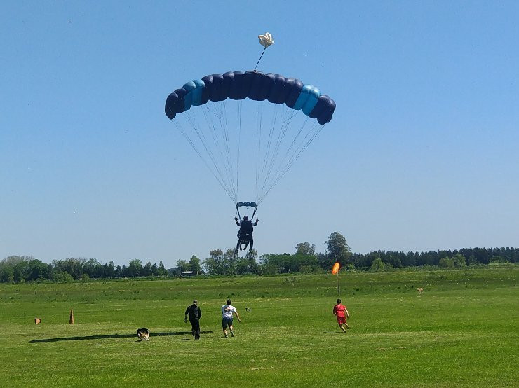 Skydive Center景点图片