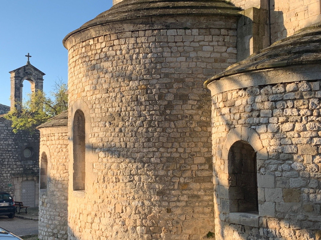 Eglise Saint-Michel-La Garde-Adhemar必去景点
