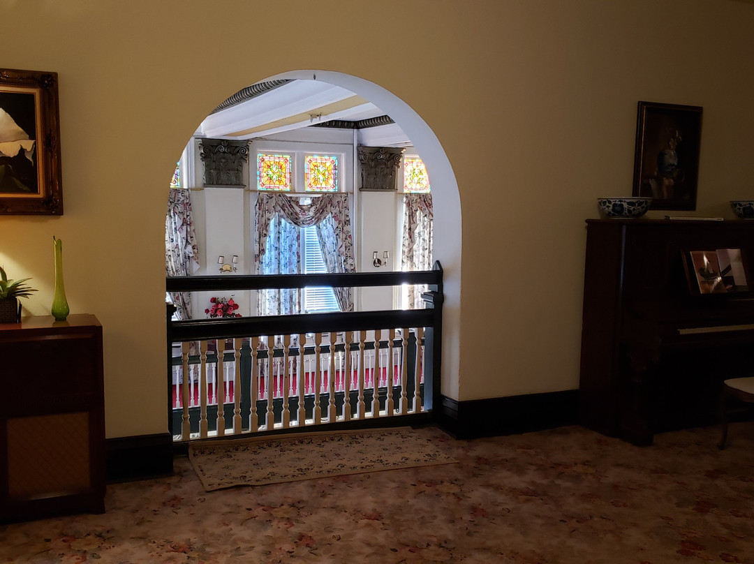 The Lowe Hotel主图