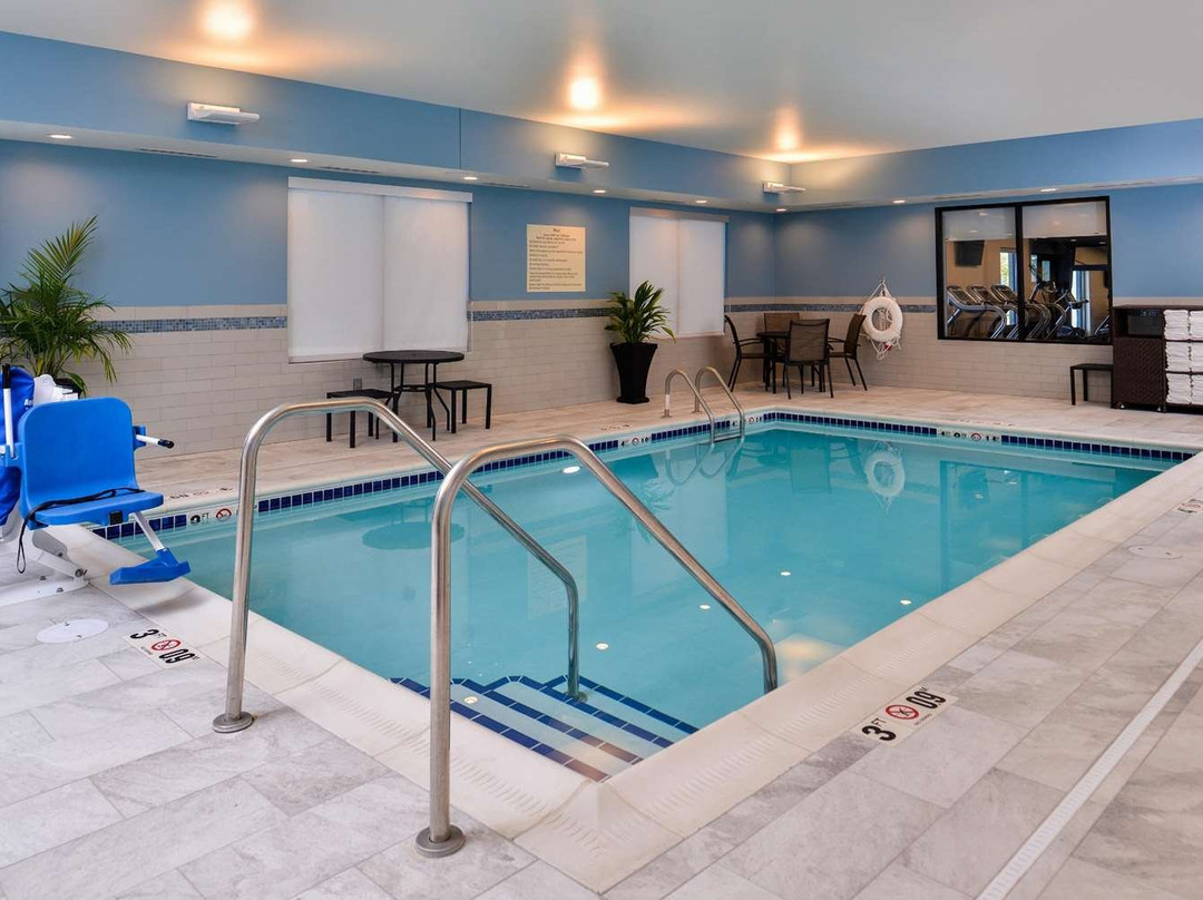 Hampton Inn Omaha Airport主图