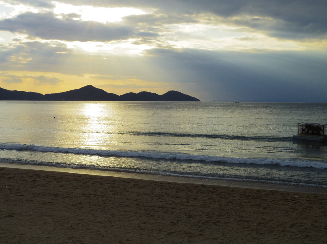 Nishihama Beach景点图片