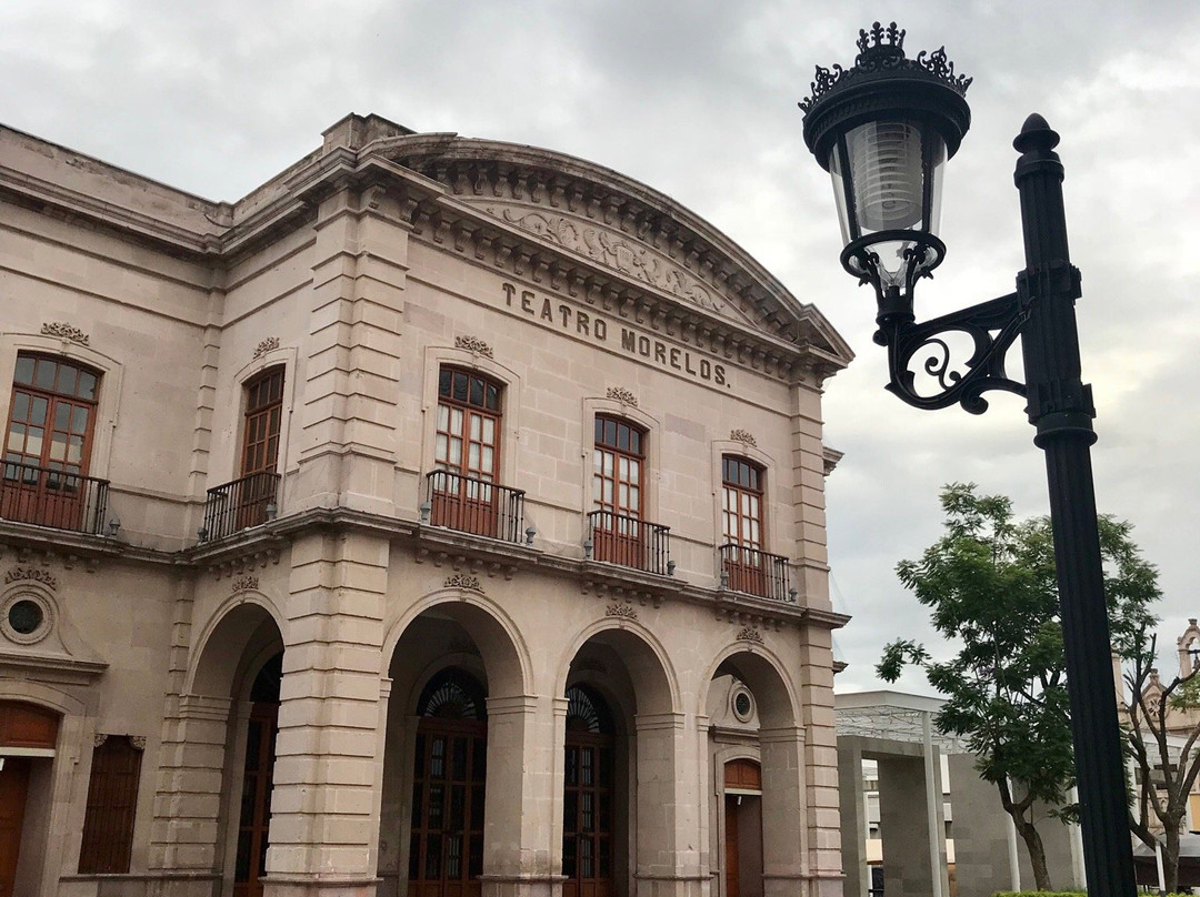 Patio de Las Jacarandas景点图片