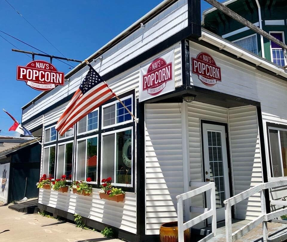 Redwood旅游景点-Nav's popcorn shop