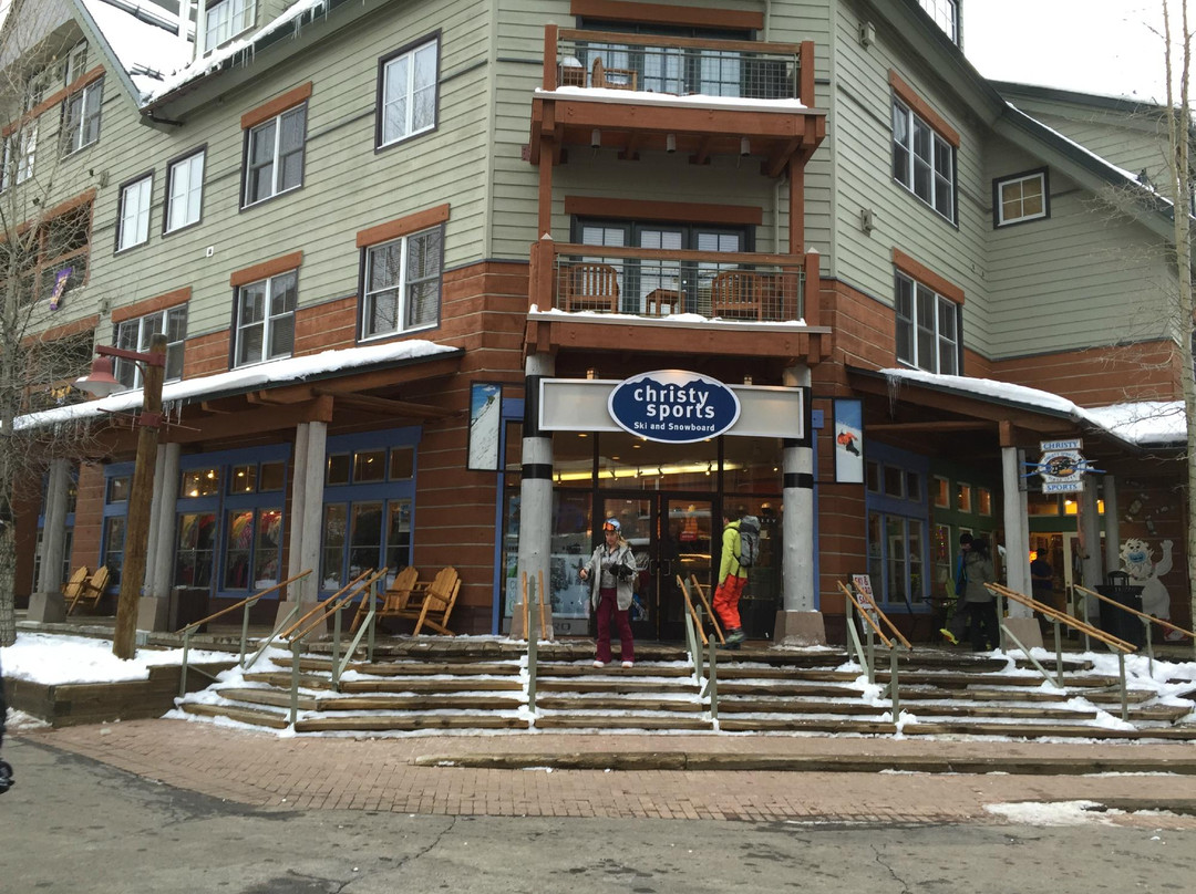 Christy Sports Ski and Snowboard-基斯通必去景点