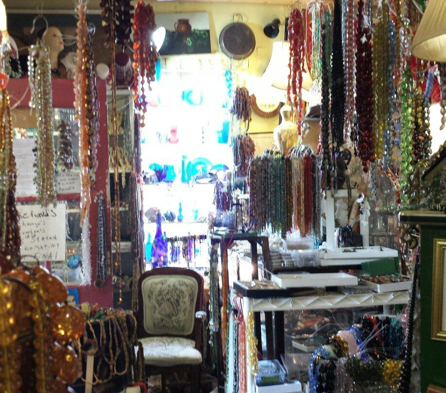 Mary's Antiques and Beads-亨茨维尔必去景点