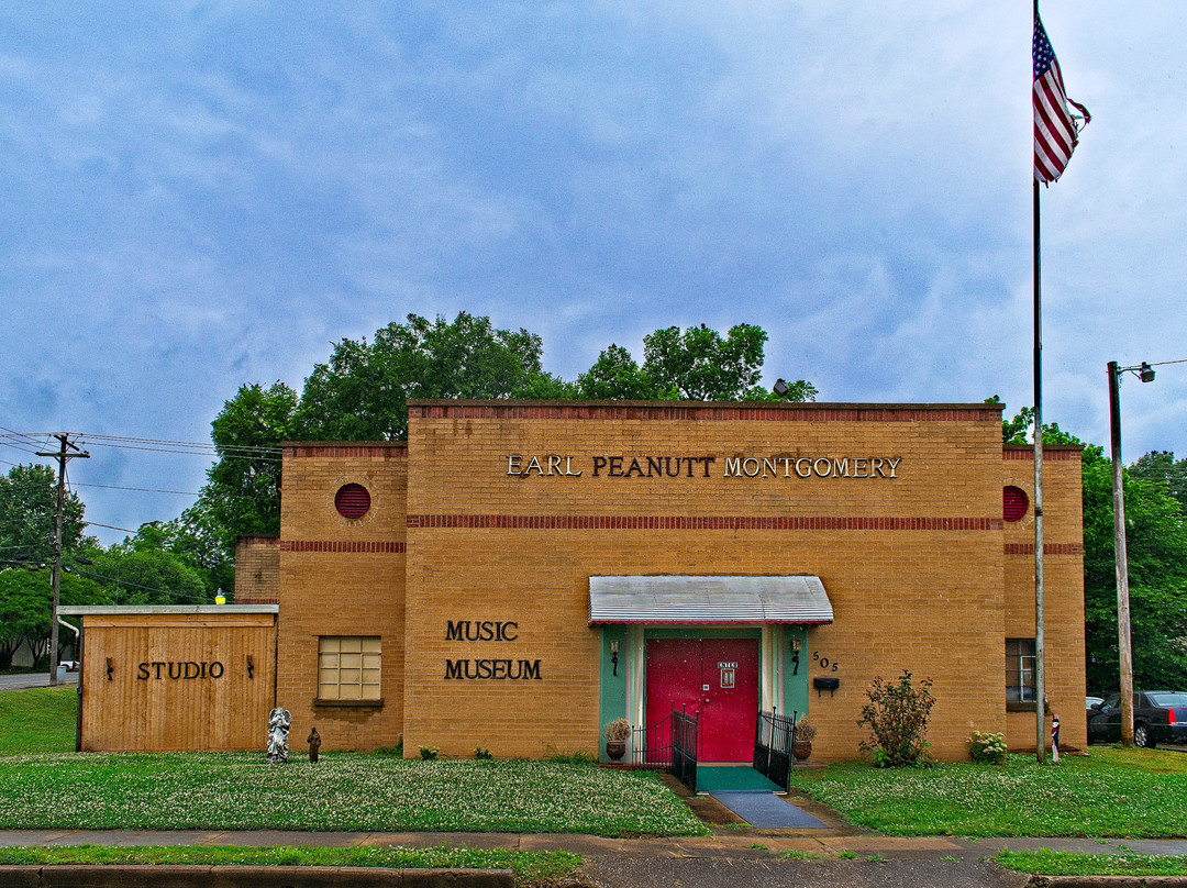 Earl Peanutt Montgomery Music Museum景点图片