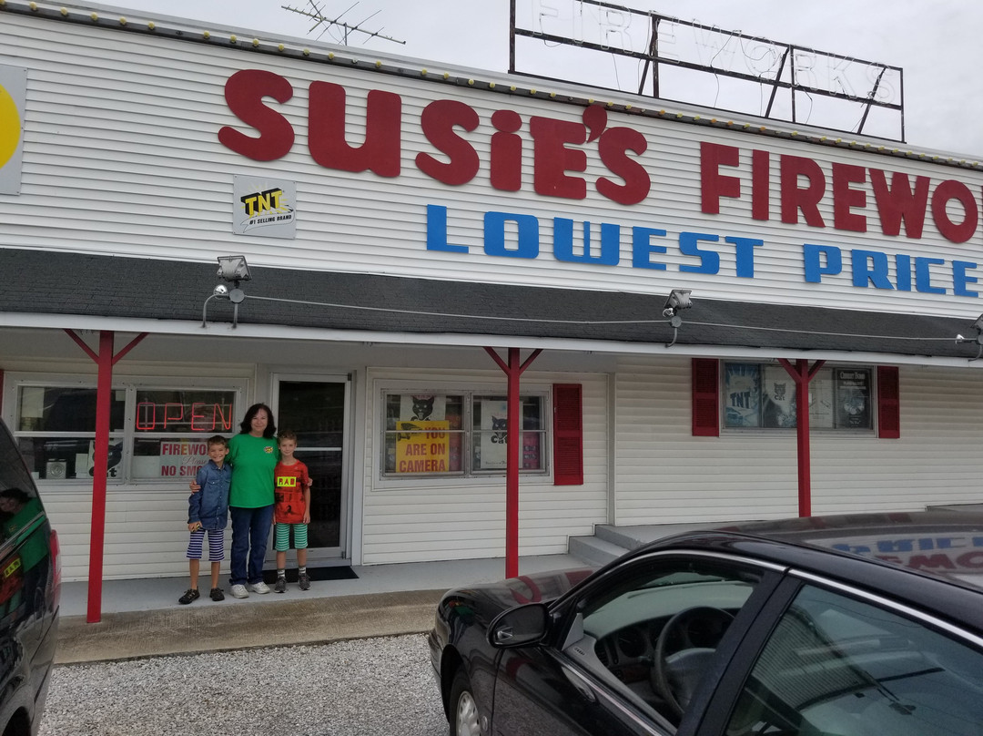 White House旅游景点-Susie's Fireworks