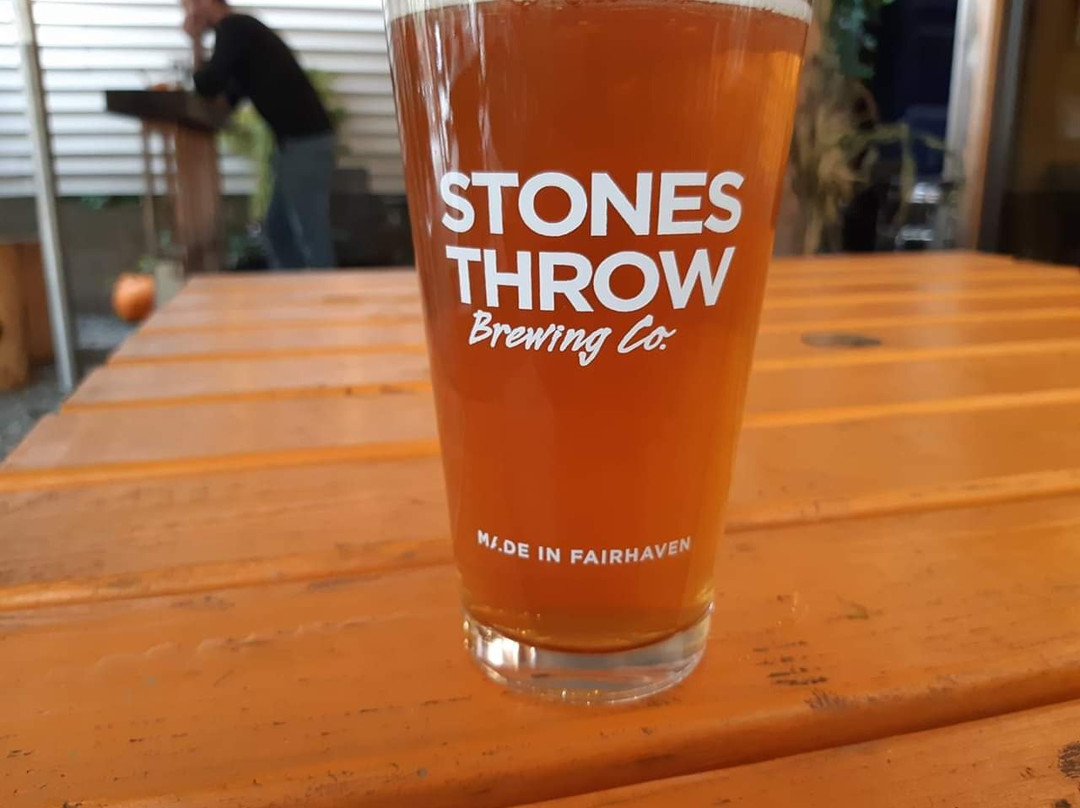 Fairhaven Stones Throw Brewery景点图片