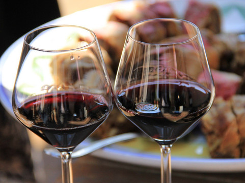 克萨达餐馆和美食-La Brisa Bar Restaurant