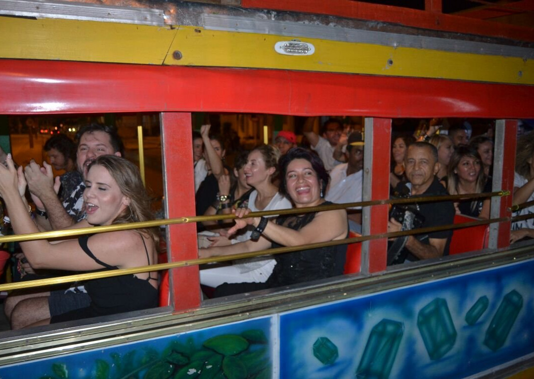 Rumba in Chiva-卡塔赫纳必去景点