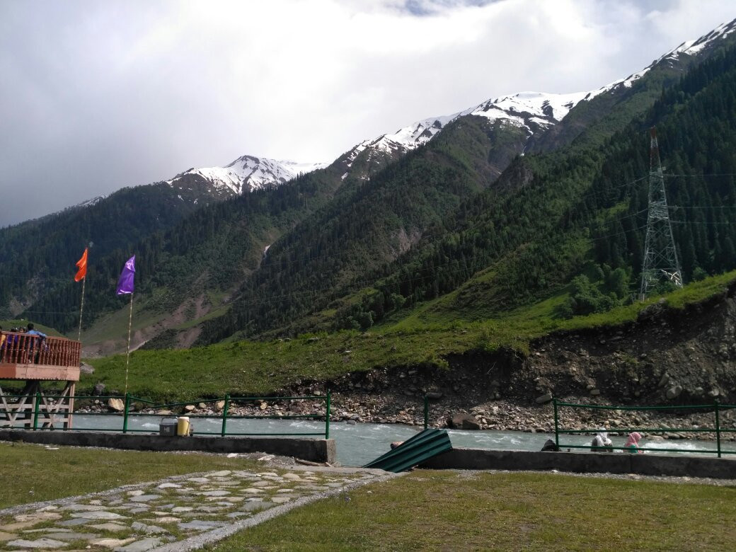 Thajiwas Glacier景点图片
