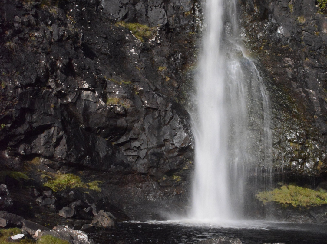 Eas Fors Waterfall-马尔岛必去景点