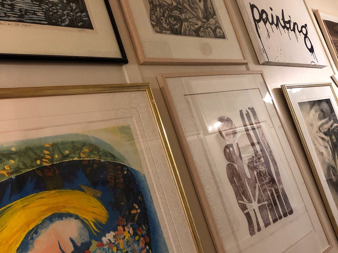 小屋商务宾馆主图