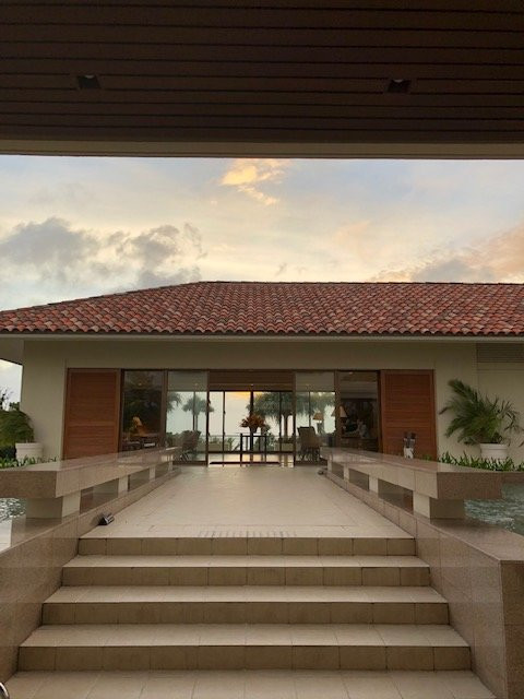 乌扎露台海滩俱乐部别墅主图