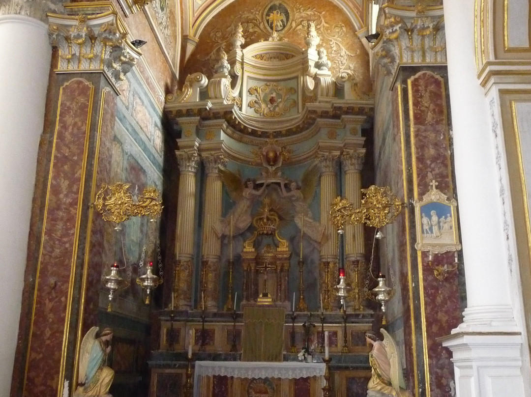 Chiesa di San Pietro-莫迪卡必去景点