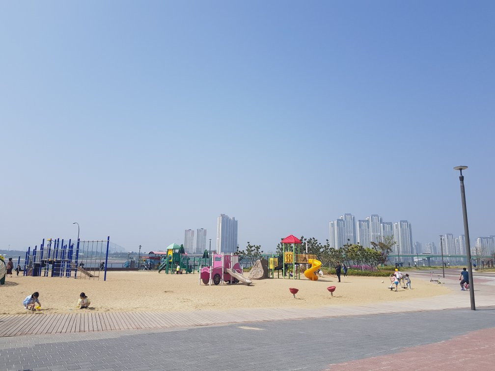 Baegot Hanul Park-始兴市必去景点