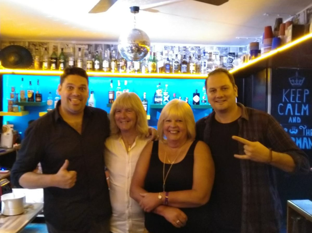 Bongos-卡拉多尔必去景点